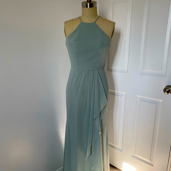 David's Bridal Dresses & Skirts - David’s Bridal Bridesmaid Dress